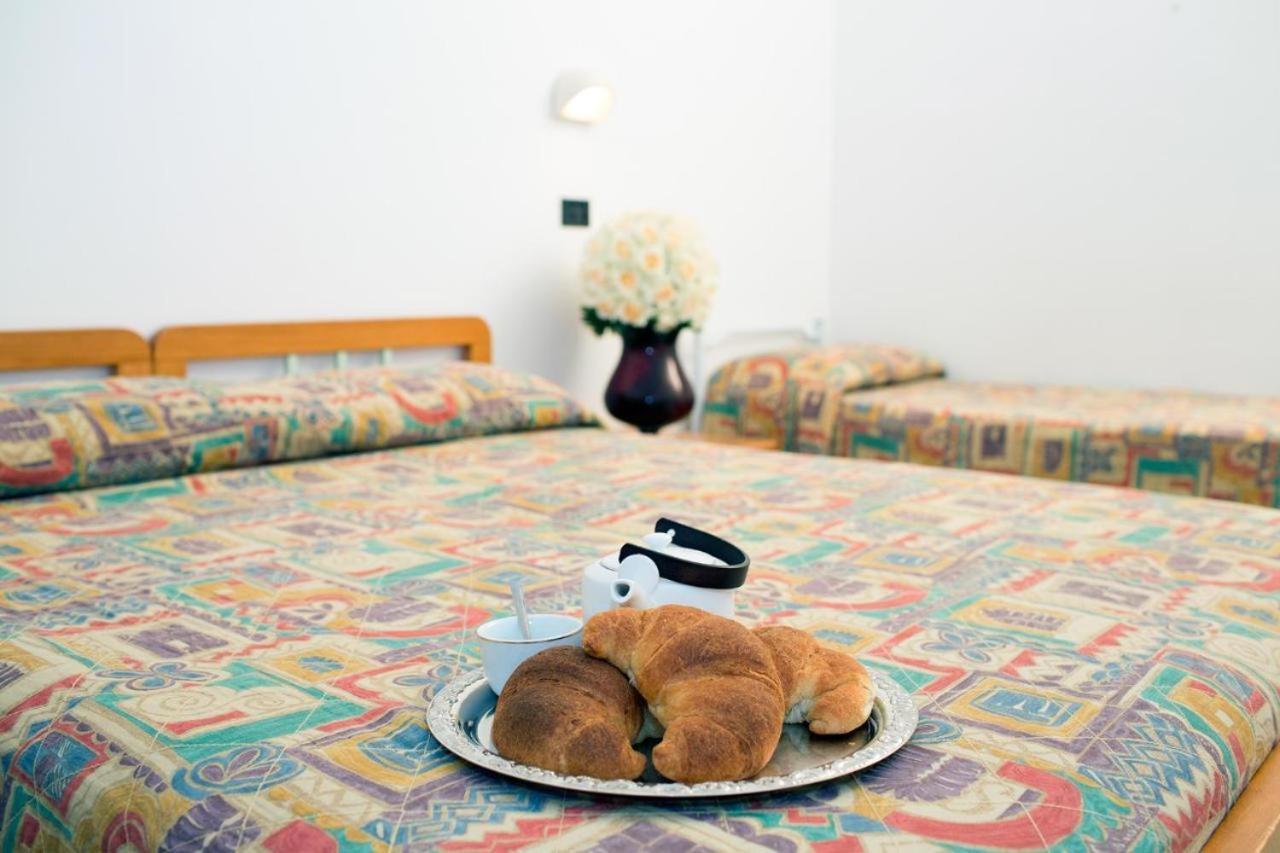 Albergo Villa Marchese San Giovanni Rotondo Esterno foto